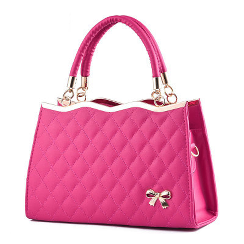 Elegant Quilted Handtas – Classy & Chic