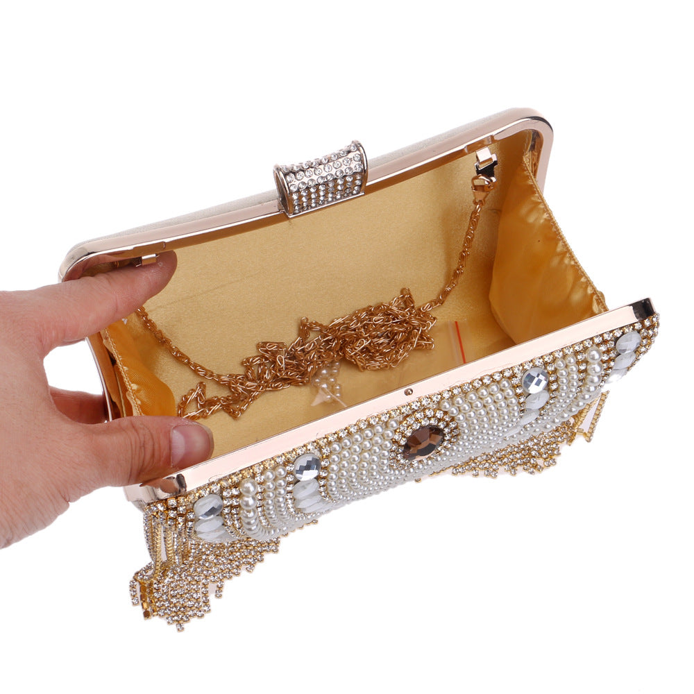 Glam Tassel Evening Clutch – Voor Jouw Stralende Moments