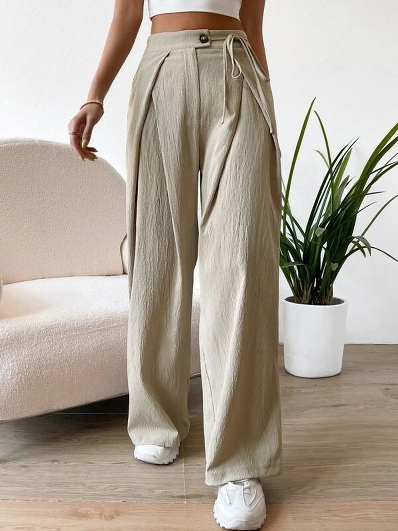 Highwaist luchtige broek - Powerful. Chic. Boss.