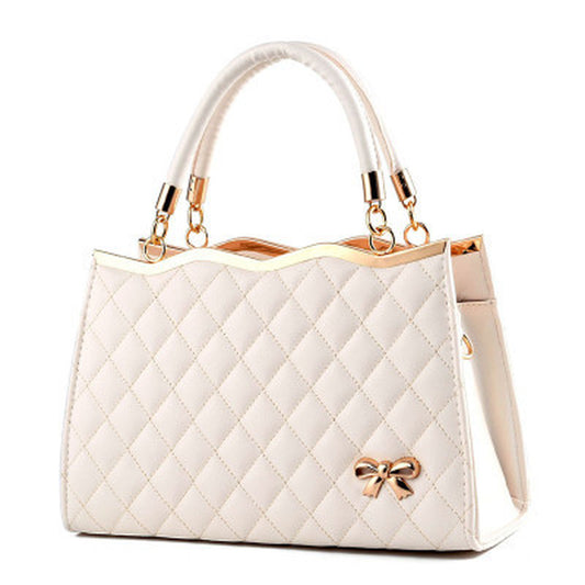 Elegant Quilted Handtas – Classy & Chic 