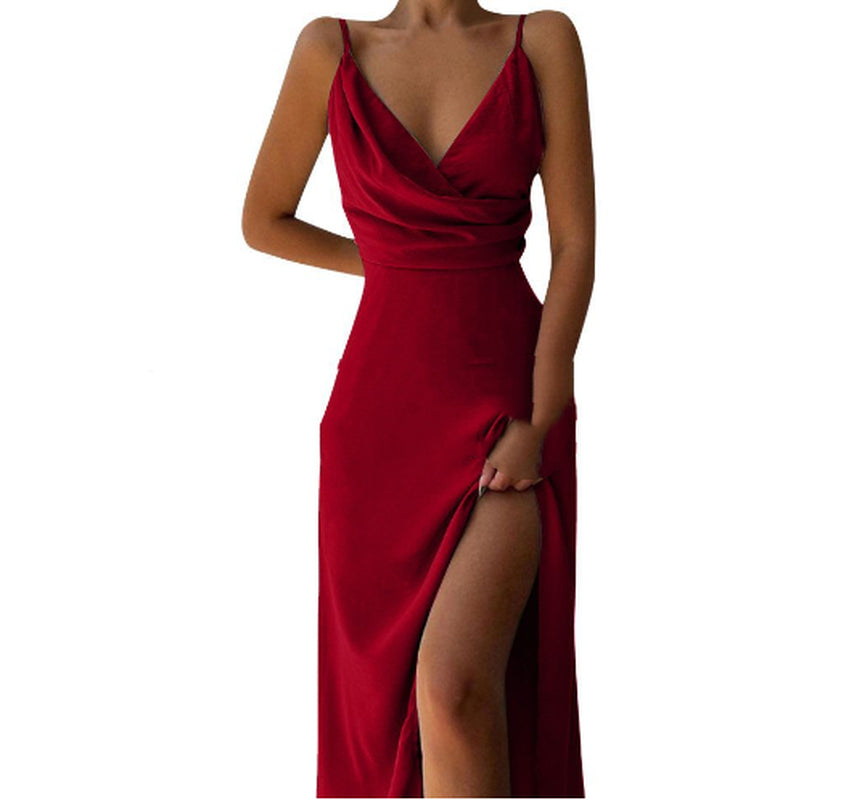 Own the night. Steal the spotlight. Zijdezachte jurk V-Neck