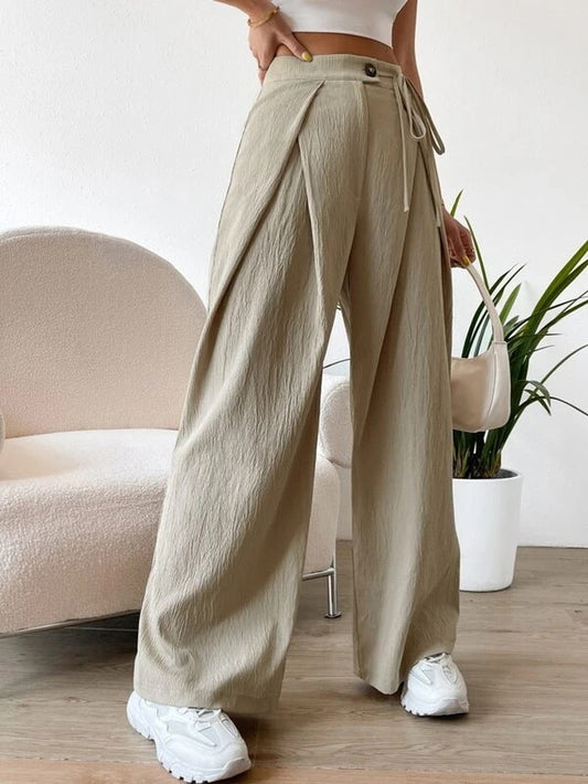 Highwaist luchtige broek - Powerful. Chic. Boss.